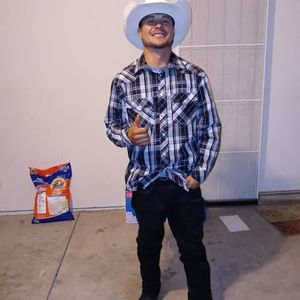 Meet your Posher, Galaviz